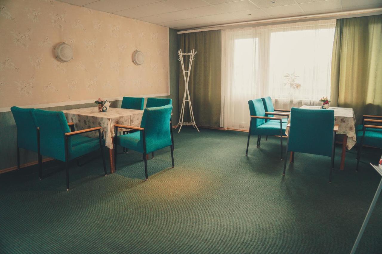 Hotell Paeaesuke Jõhvi Exterior foto