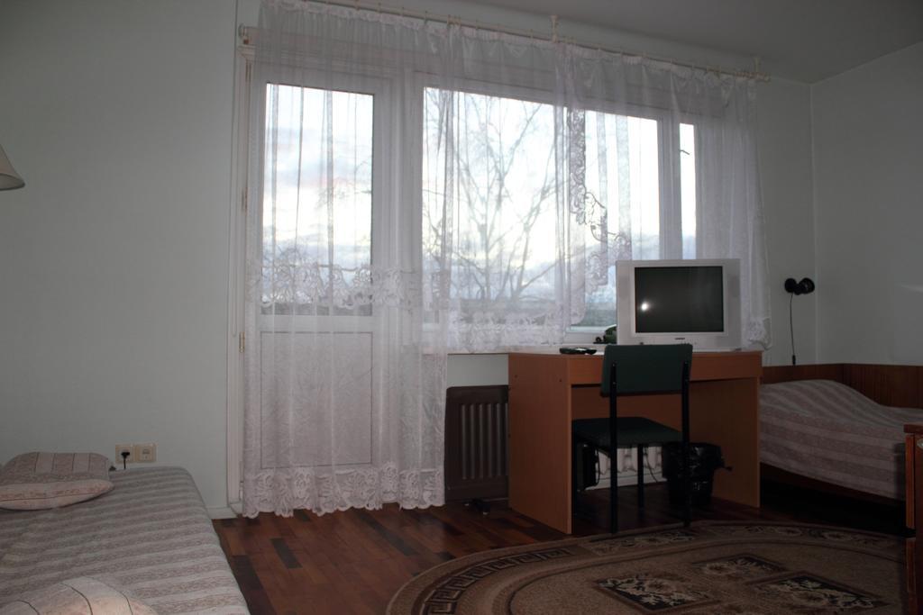 Hotell Paeaesuke Jõhvi Exterior foto