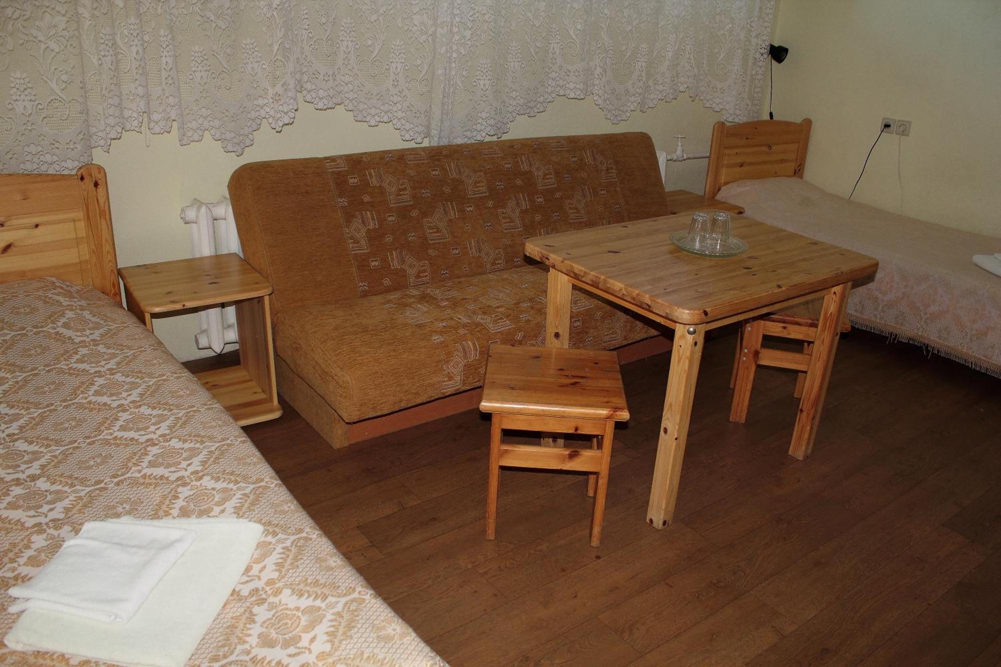 Hotell Paeaesuke Jõhvi Quarto foto